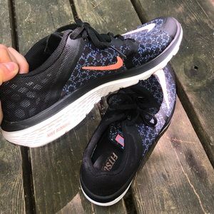 Nike running shoes 👟